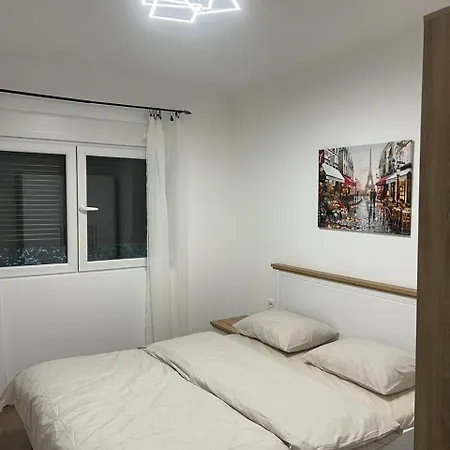 Lucky Apartment